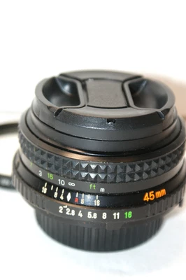 Lente Minolta MD Rokkor-X 45 mm F2 Prime "Pancake" Foto 1 de 4