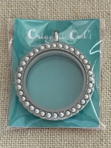 Authentic Origami Owl Large Twist Living Locket with Vintage Pearl Face NEW - Picture 1 of 8