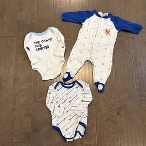 New York Mets Baby Pajamas 0-3M Champion Bodysuit 3-6M 6M Lot MLB Sports Set - Picture 1 of 14
