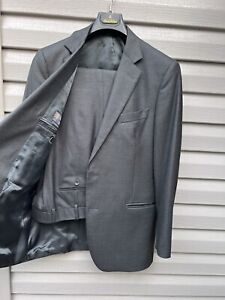 Brooks Brothers 1818 Fitzgerald  Saxxon Charcoal Gray Wool 40R Suit 34x32 34x29