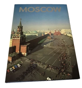 Moscow By Yuri Balanenko Vintage book in 1984 Planeta Publishers - FREE POSTAGE - Picture 1 of 13
