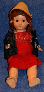 Muñeca, cabeza malla de cartón, cuerpo de tela, niña, con sombrero, probablemente 1 mitad 20. Jhdt. - Imagen 1 de 6