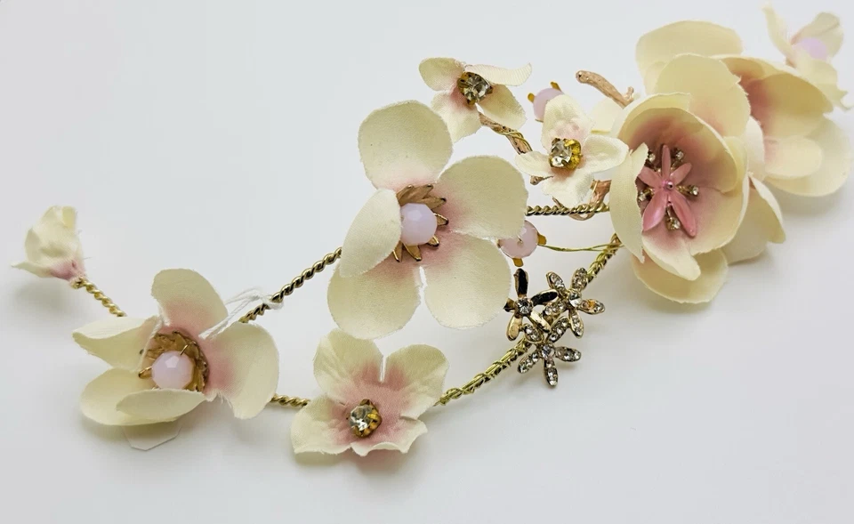 Delicate Floral Hair Clip - Image 1 of 3
