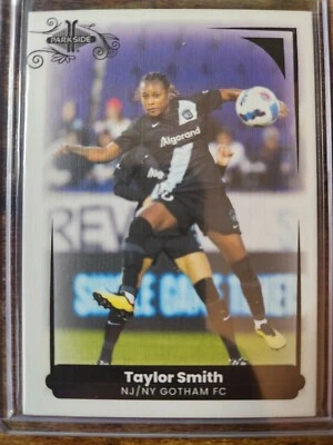2022 NWSL Parkside Paramount Taylor Smith 220/749 #4 NJ/NY Gotham FC - Image 1 of 2