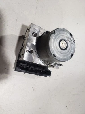 Smart ForTwo 2011 - Sistema de frenos antibloqueo ABS - 08-16 OEM A4514201275 Foto 1 de 4