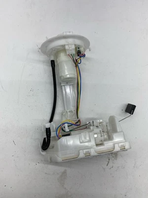 2024-2025 TOYOTA GRAND HIGHLANDER 2.4L TANK MOUNTED FUEL PUMP *24K* 77020-0E210 Foto 1 de 4