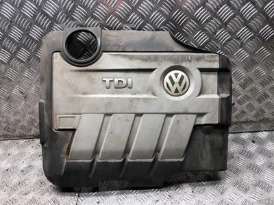 Cubierta superior del motor Volkswagen Golf VI 2011 03L103925AD DRA52912 diésel Foto 1 de 3