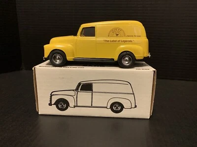 Rare ERTL 1950 Panel Truck Bank-Sun Records, 1/25 scale - Image 1 of 4