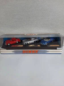 Dinky DY-902 Classic Sports Cars Series 1 Porsche 356A -Mercedes 300SL -Ferrari - Picture 1 of 12