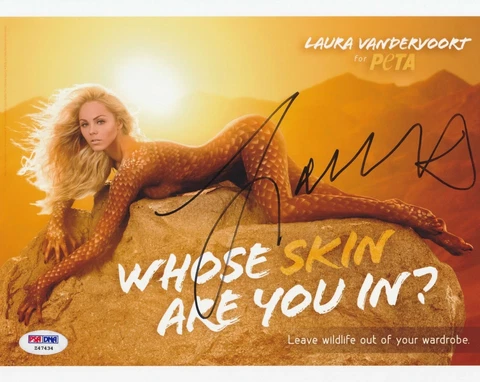 Laura Vandervoort Signed 8x10 Photo PSA DNA Smallville Supergirl Cover