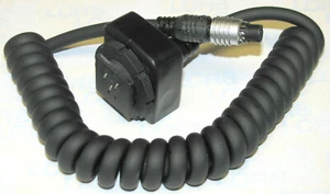 CABLE ZAPATA OLYMPUS TTL T0,6m (para OM-SLR + T32/T45/T Power Control 1) - NUEVO - Imagen 1 de 7