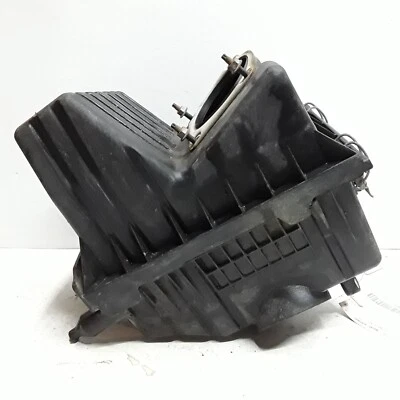 05 06 07 Mazda Tribute Escape Mercury Mariner 3.0L engine air cleaner box OEM - Image 1 of 3