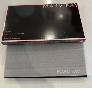 Mary Kay Black Pro Palette Magnetic Compact (unfilled)