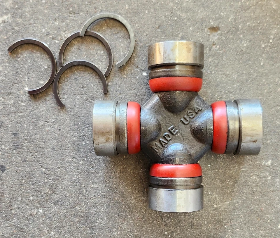 Federated P393 Made in USA NOS Open Box Nissan Subaru U-Joint Universal Joint - Image 1 of 4