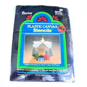 Darice Vintage Christmas House Wreath Kit No. 2306 Plastic Canvas Vintage New - Picture 1 of 2