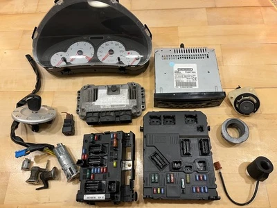 Centralina Immobilizzatore Peugeot 206 CC 1.6 BSM B3 9657608780 BSI 9653667680 - Immagine 1 di 4