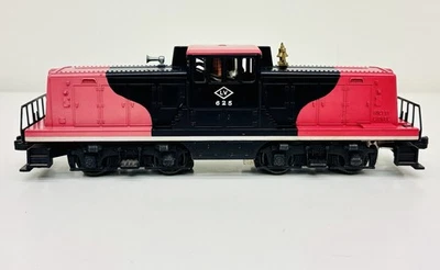 Lionel Postwar Lehigh Valley Diesel 44 Ton Switcher 625 - Image 1 of 4