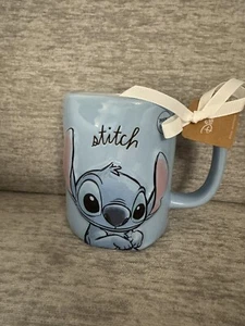 ¡NUEVO! Taza de café Rae Dunn Disney STITCH 'Ohana' doble cara AZUL NUEVO LANZAMIENTO - Imagen 1 de 4