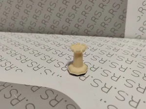 DRUEKE CHESS MAGNETIC MINI CHESS PIECE ROOK - Picture 1 of 3