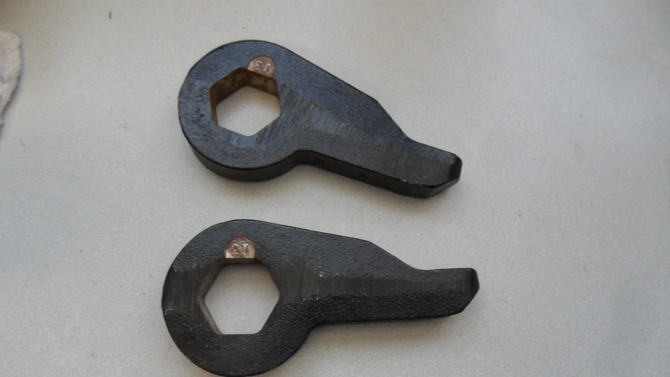 Ground Force Leveling 97-04 Ford F150 Expedition Torsion Bar Keys 2" 3822 03AA2 - Image 1 of 4