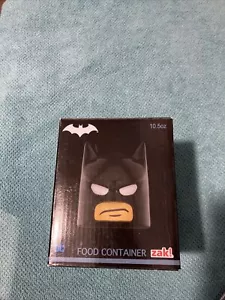 Batman Lego Kopf 10,5 Unzen Lebensmittelbehälter DC Beutekiste exklusiv von Zak NEU - Bild 1 von 3