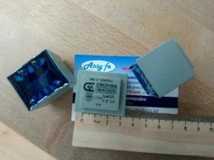 380V 50/60HZ 2.8VA 9V 864G928 TRANSFORMER TRANSFORMADOR 4 PIN Ta40/E 12/29 2.8vA - Bild 1 von 1