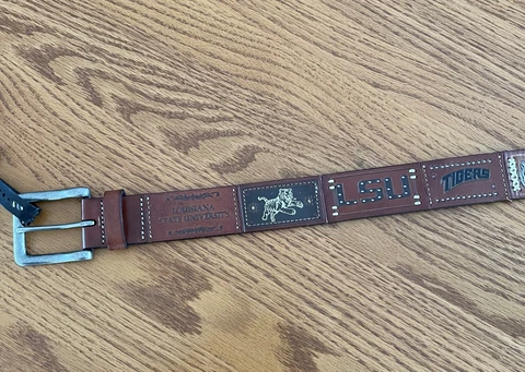 NCAA LSU Tigers Belt Size S (Looks to be size 30) Cover