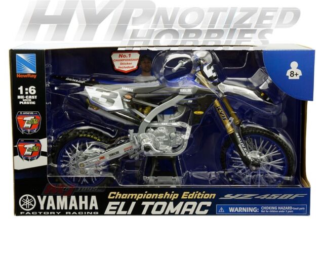 Moto de Ferro Trilha Miniatura Yamaha YZ 250 1:6 na Caixa New-Ray