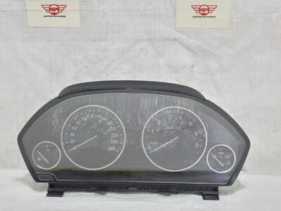 Cuadro de instrumentos velocímetro BMW 330i xDrive 17 18 19 OEM 9232895  Foto 1 de 4