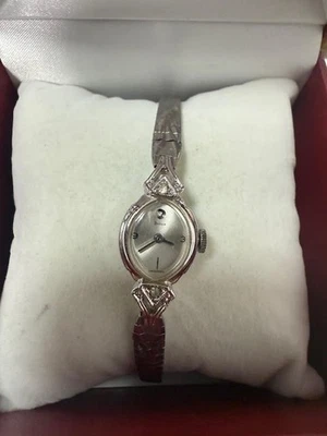 Relógios femininos da Bolívia - Imagem 1 de 3