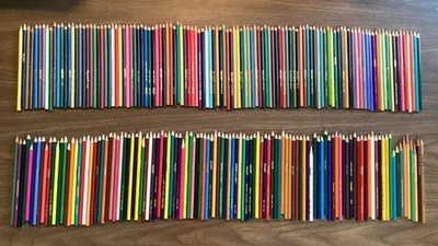 ENORME LOTE DE 245+ LÁPICES DE COLORES set CRAYOLA CRAZART ROSEART, PRANG, PEDIGRÍ Foto 1 de 3