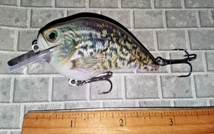 #G COPY of Megabass S Crank 2.5 inch Shallow Diving Square Bill BLACK CRAPPIE - Picture 1 of 9