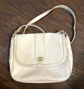 Gucci Authenic Vintage Leather Monogram Handbag Made in Italy GG Flap White - Picture 1 of 9