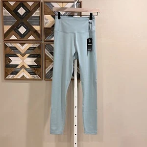 Allbirds Women’s Merino Wool Blend Natural Flow Leggings Light Green Hush M NWT - Picture 1 of 7
