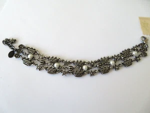 NEW KIRKS FOLLY CROWN BRACELET ANTIQUE SILVER - Picture 1 of 2