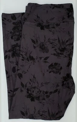 TC2 LuLaRoe Tall & Curvy 2 Leggings Black Roses Flowers on Gray Rare ! NWT L50 - Image 1 of 4