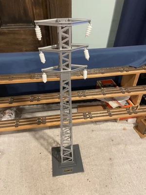 MTH   #94 High Tension Tower.  Grey Base LN in the box.l - Image 1 of 4