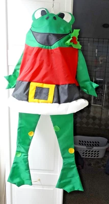 VTG Windsport 1997 Santa Frog Windsock Christmas Holiday Decor Yard Art ~ 40" L - Image 1 of 4