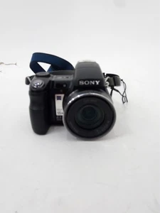 Sony DSC-H2 Cybershot Digital Camera Bundle with Lowepro Case and Strap - Picture 1 of 10