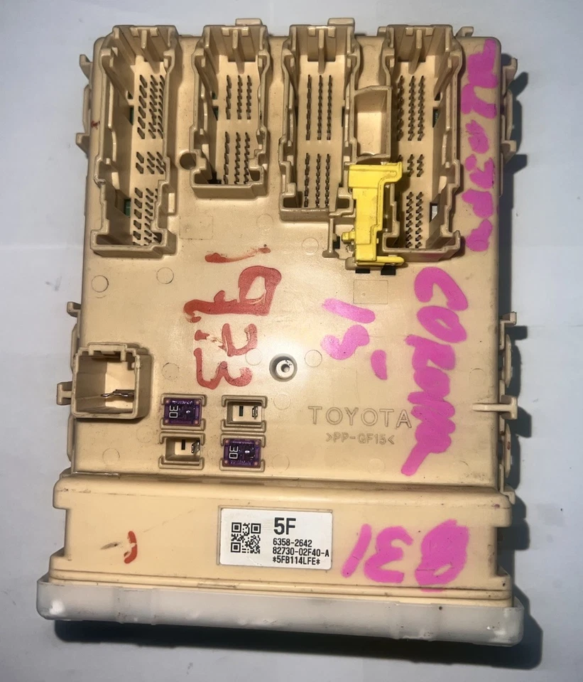 204-2016 Toyota Corolla Fuse Box Control Unit 6358-2642 - Image 1 of 2