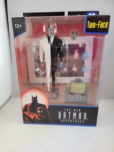 DC McFarlane Batman The new adventures Two Face Animated Series - Picture 1 of 2
