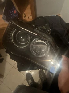 Left And Right Headlightfor 2008 09 10 BMW 528i 535i 550i - Picture 1 of 3