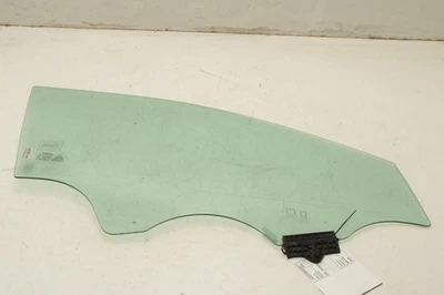 2019-2024 起亚 Forte LXS 右前乘客侧门窗玻璃 82421-M7051 — 第 1/4 张图片