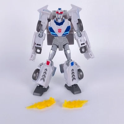 Transformers Prowl Complete Earthspark Deluxe Class - Image 1 of 4