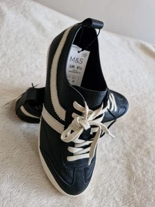M&S Leather Womens Trainers Size 6.5 In Black And White Standard Fit - Picture 1 of 5