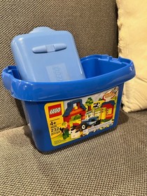 LEGO Bricks and more: Farm Brick Box (4626)