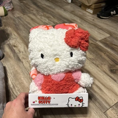 Manta, almohada y muñeca de vellón rosa Hello Kitty - nueva y sin usar Foto 1 de 4