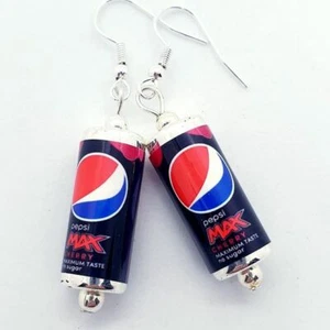 PENDIENTES ÚNICOS DE CEREZA PEPSI MAX hechos a mano DISEÑADOR bebida COCA COLA pop COCA - Imagen 1 de 1