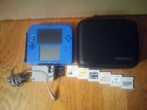 Nintendo 2DS Electric Blue | FTR-001 | Accessories and Games | 2013 | Tested - Picture 1 of 17
