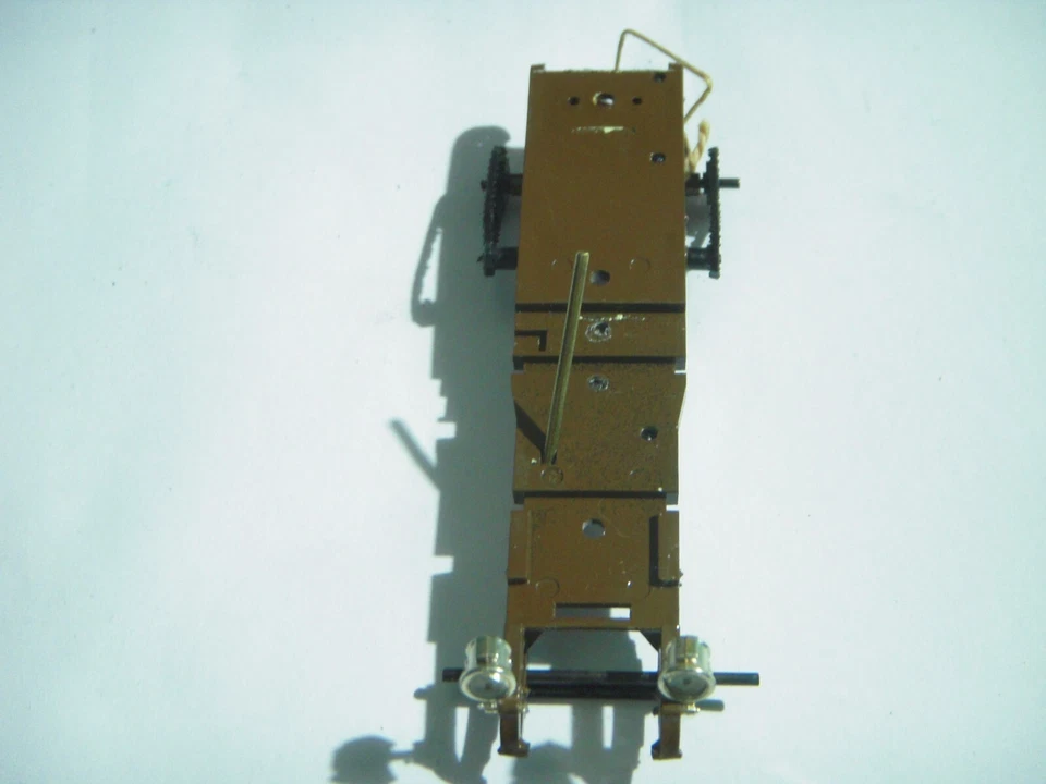 Alfa Romeo Spider 1995 Gialla Solido 1/43 Tin Box Gift Set